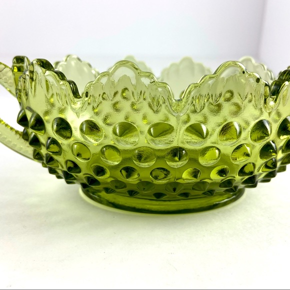Vintage Fenton Green Hobnail Bowl Scalloped with Handles Nut Dish Trinket Dish - Picture 4 of 6